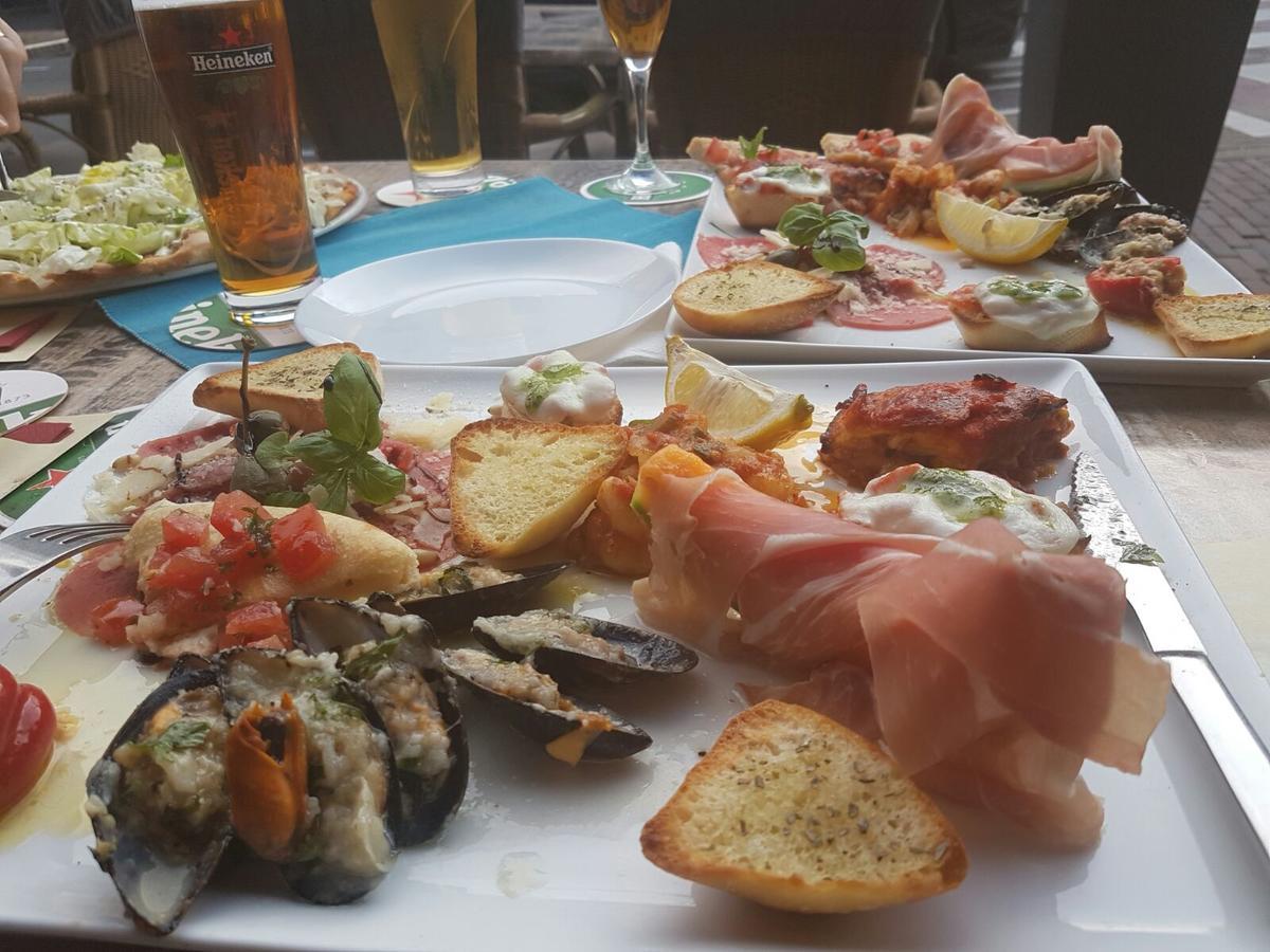 Hotel Restaurant La Piazza Valkenburg aan de Geul